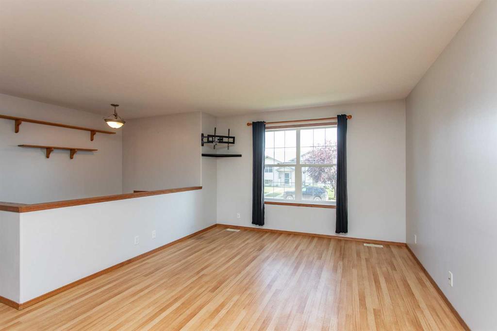 Picture for 273 Kendrew Drive 