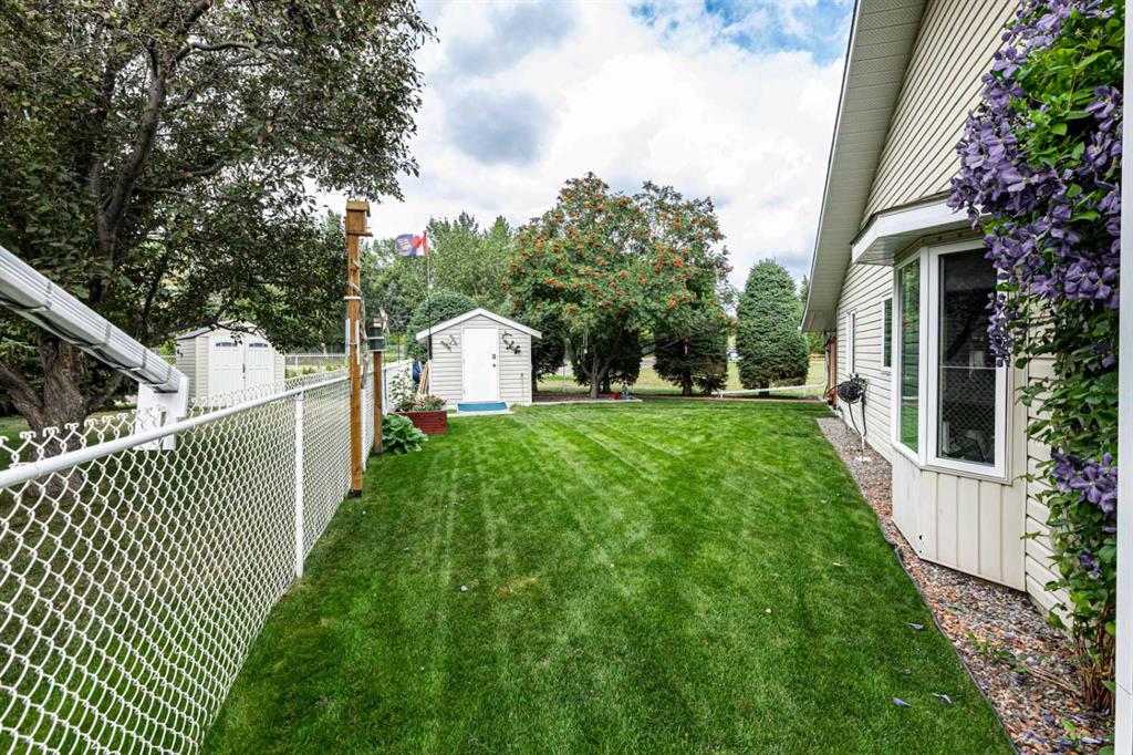 Picture for 4634 42 Street Crescent 