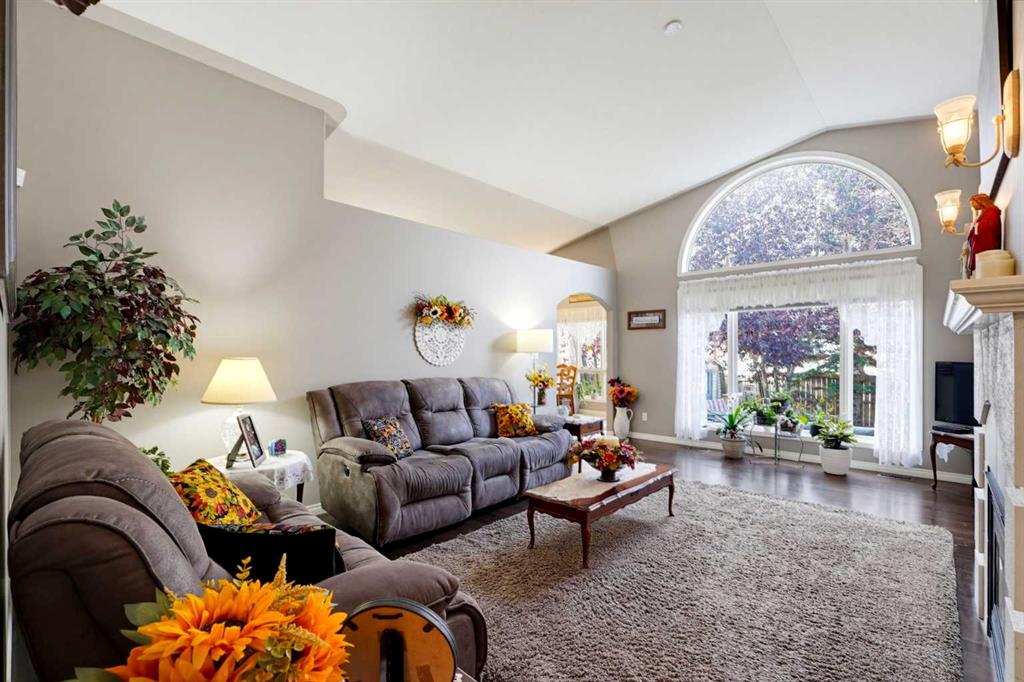Picture for 66 Dumas Crescent 
