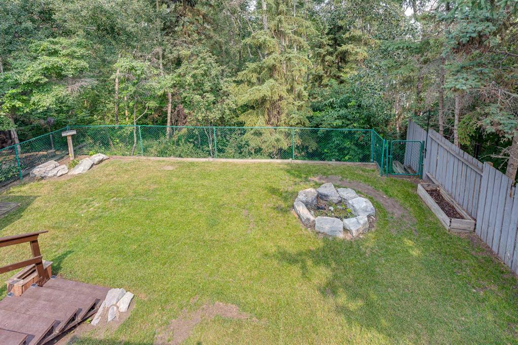 Picture for 42 Westglen Boulevard 