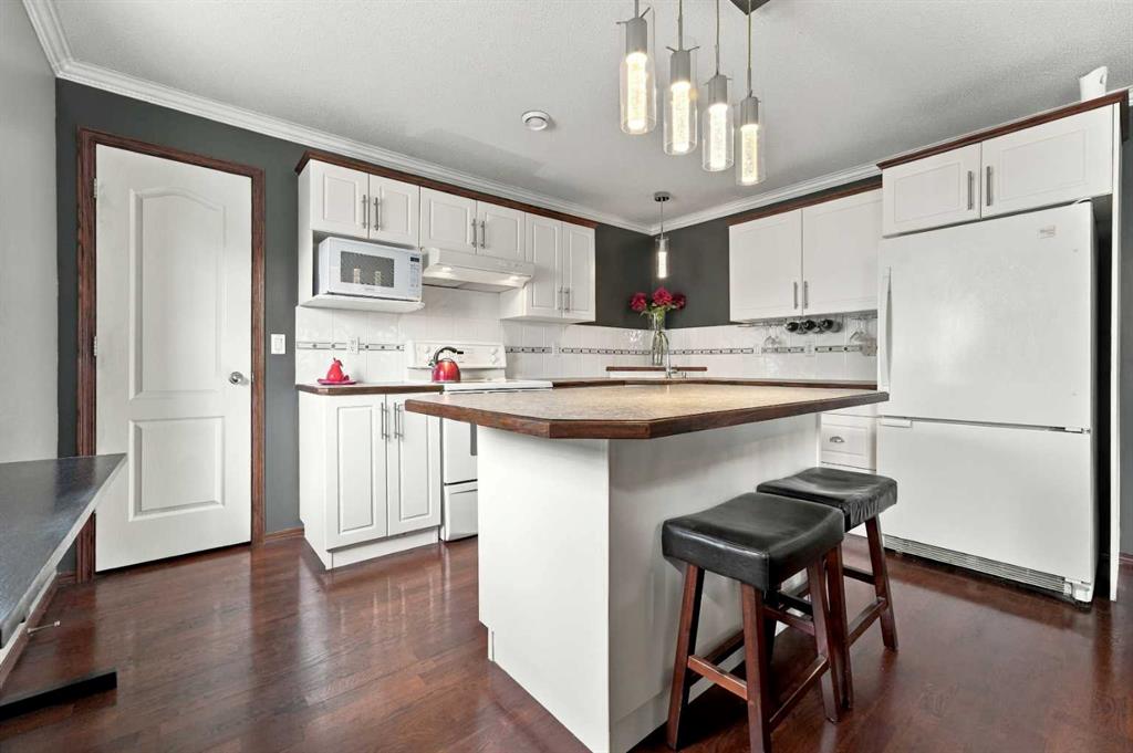 Picture for 24E, 32 Daines Avenue 