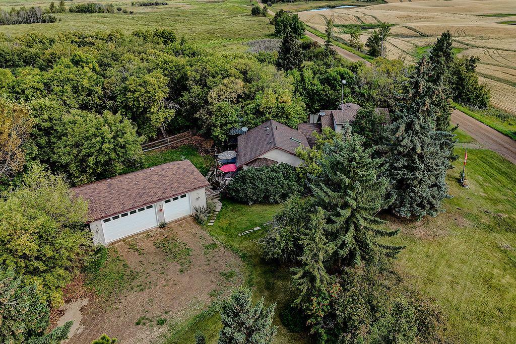 Picture for 46104 Range Road 222  