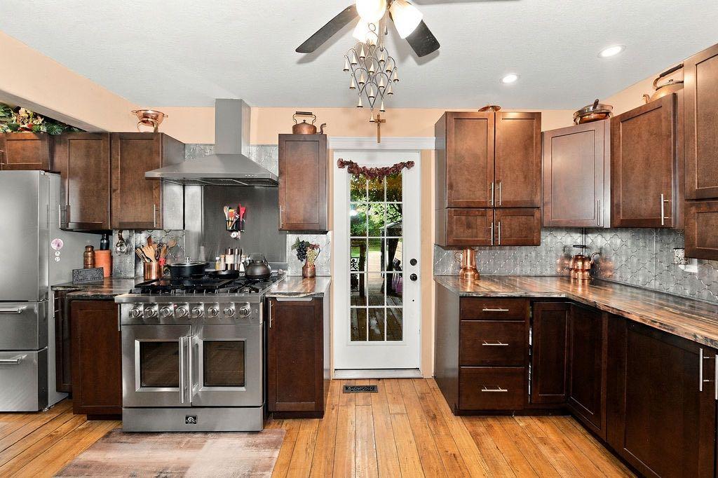 Picture for 46104 Range Road 222  
