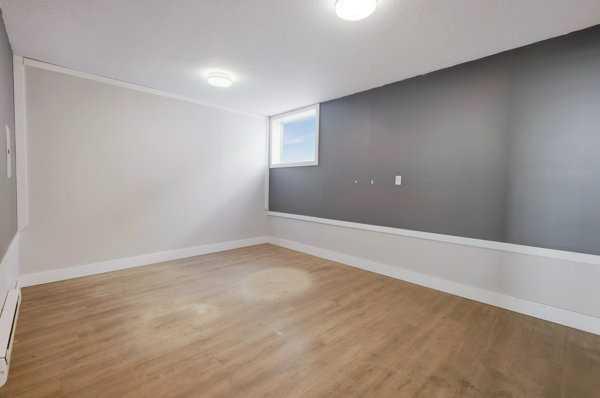 Picture for 39325-A Range Road 273  