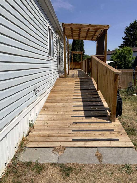 Picture for 40, 5344 76 Street 