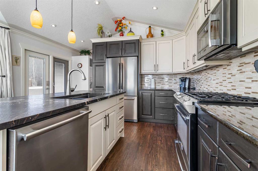 Picture for 77A, 10046 township road 422  