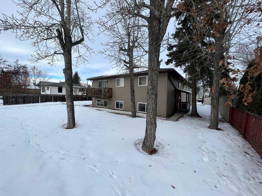 Picture for 3832 47 Street 