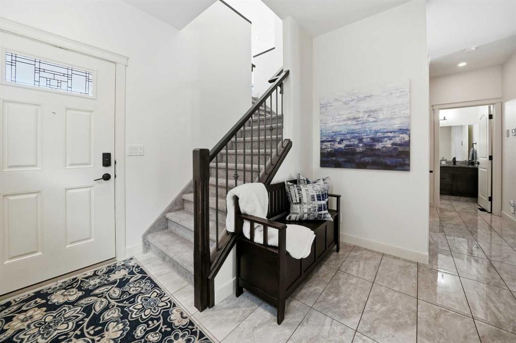 Picture for 118 Viscount Drive 