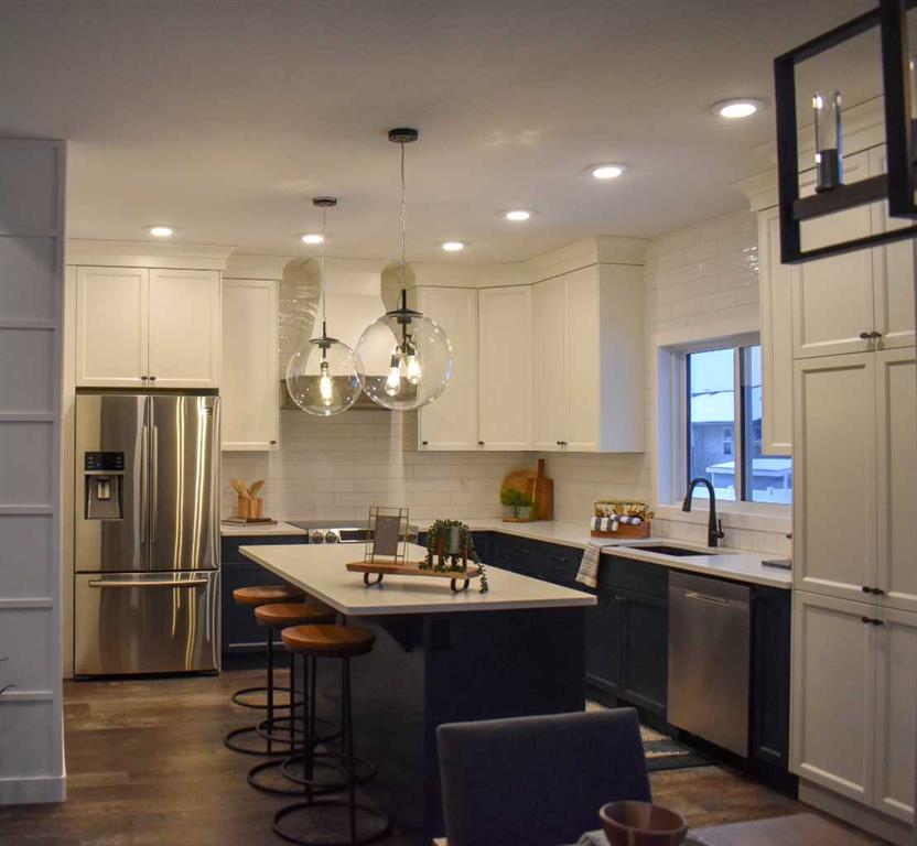 Picture for 12 Vanson Close 