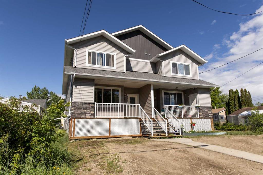Picture for 2, 4729 49 Street 