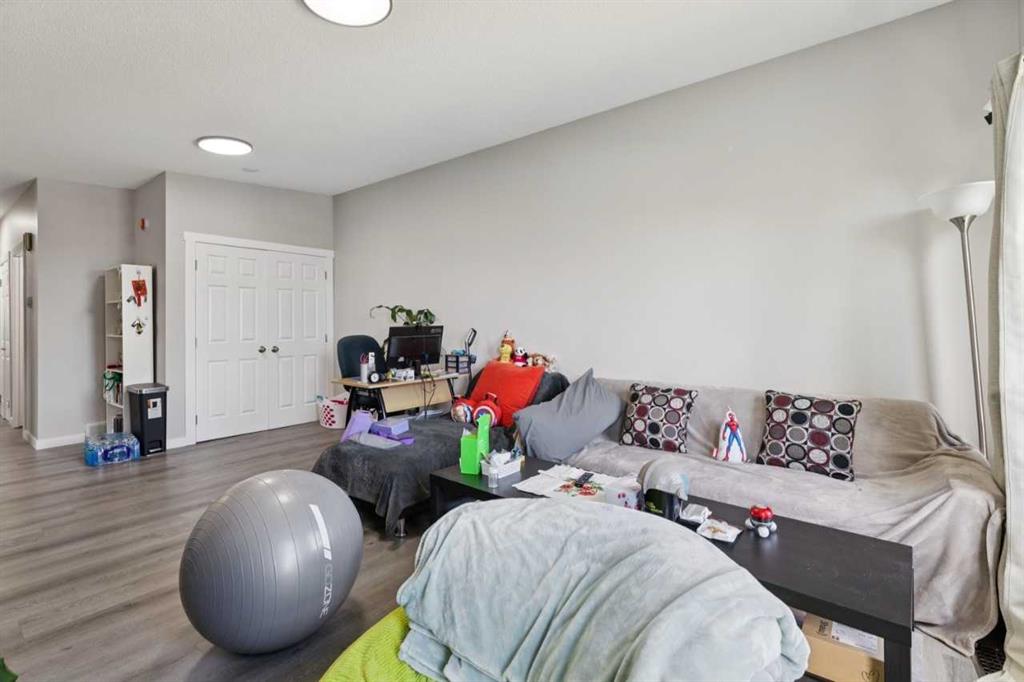 Picture for 6717 - 6719 Huntsbay Road NW