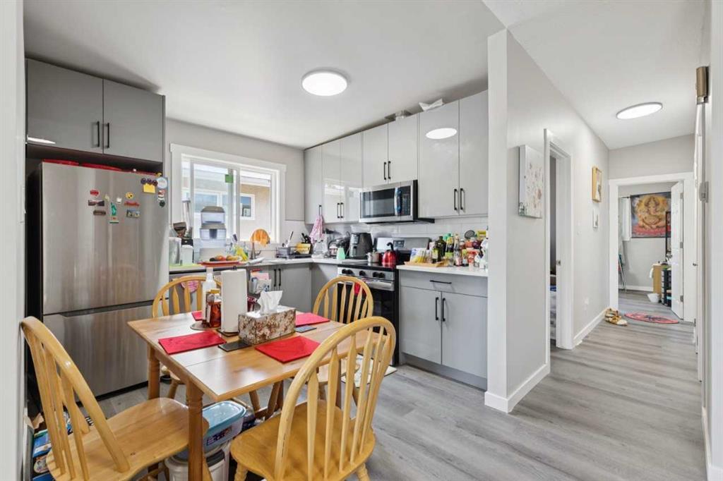 Picture for 6717 - 6719 Huntsbay Road NW
