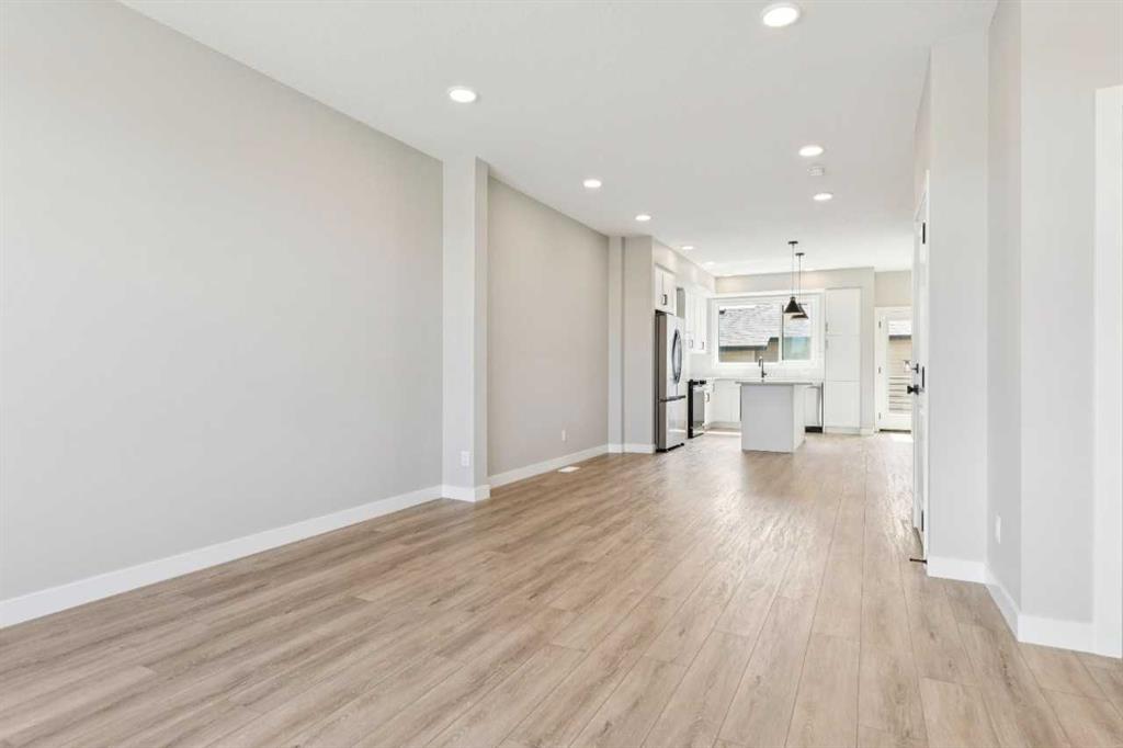 Picture for 45 Silverton Glen Way SW
