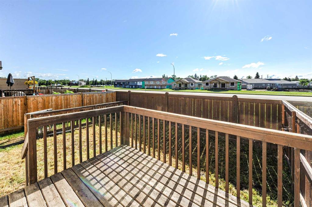 Picture for 4, 6802 50 Avenue 