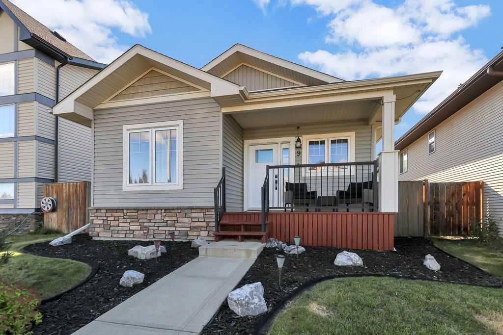 Picture for 9 Valley Crescent 