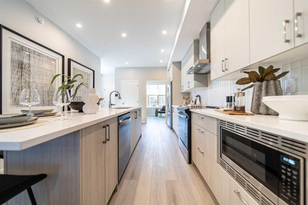 Picture for 520 Tekarra Drive NW