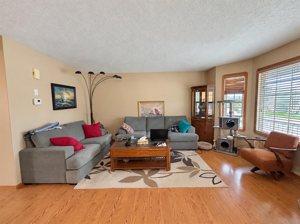 Picture for 4507 74 Street 