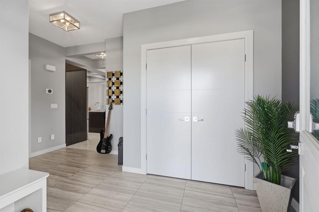 Picture for 10 Mitchell Crescent 