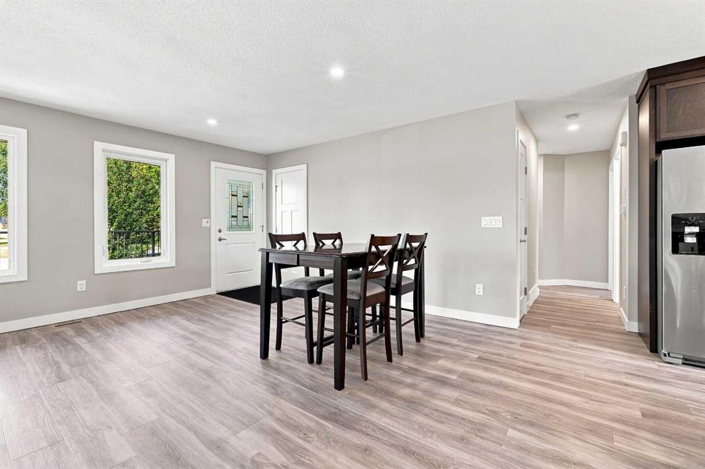 Picture for 3237 55 Avenue 