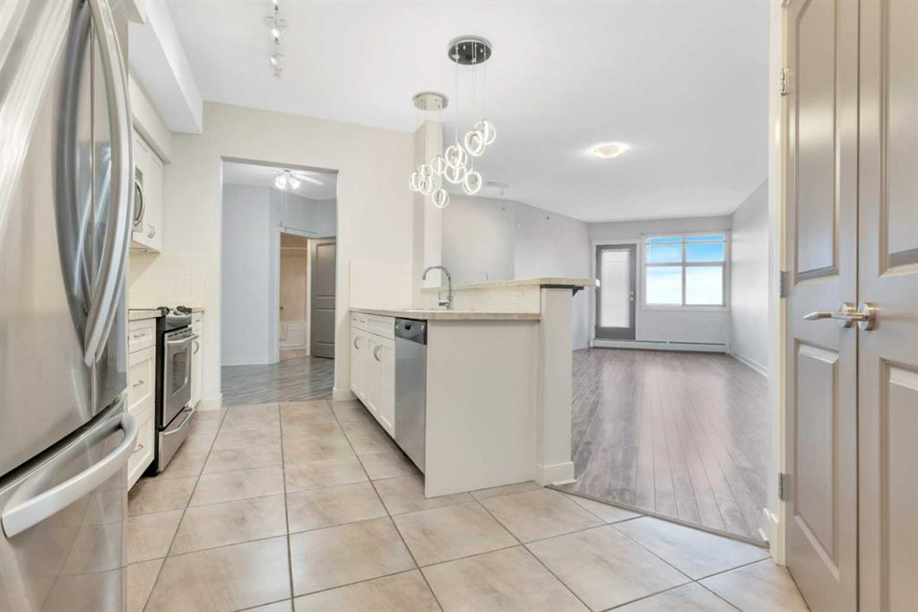 Picture for 420, 100 Lakeway Boulevard 