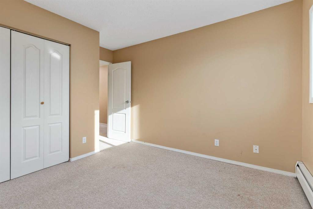 Picture for 403, 5418 52 Street 