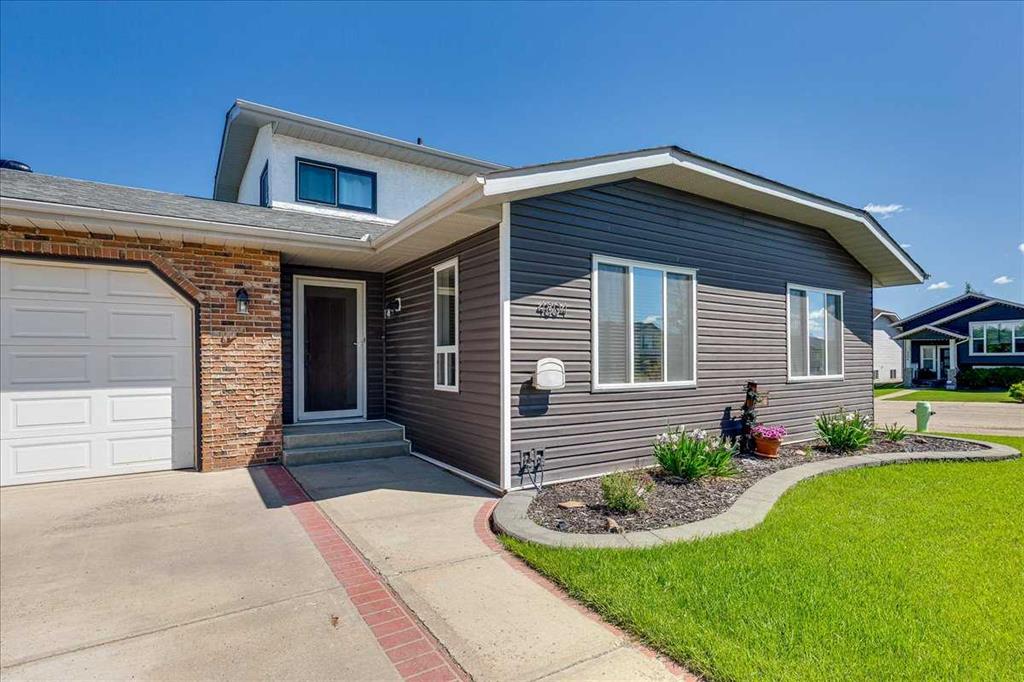 Picture for 4804 44 Street 