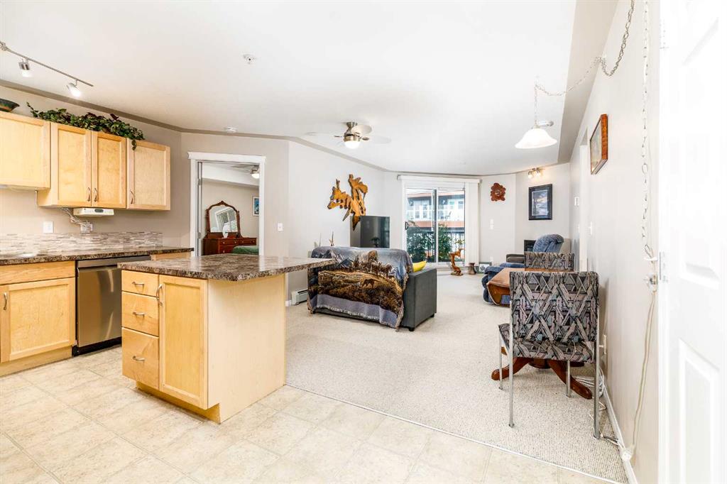 Picture for 303, 5601 KERRY WOOD Drive 