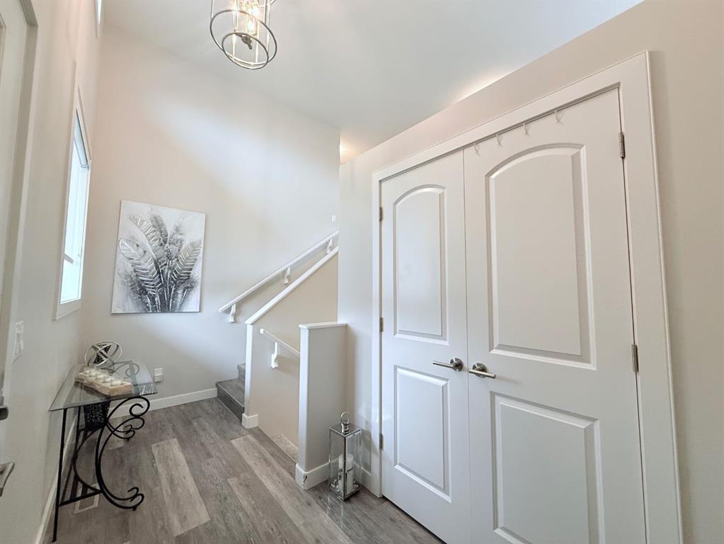 Picture for 58 Village Crescent 