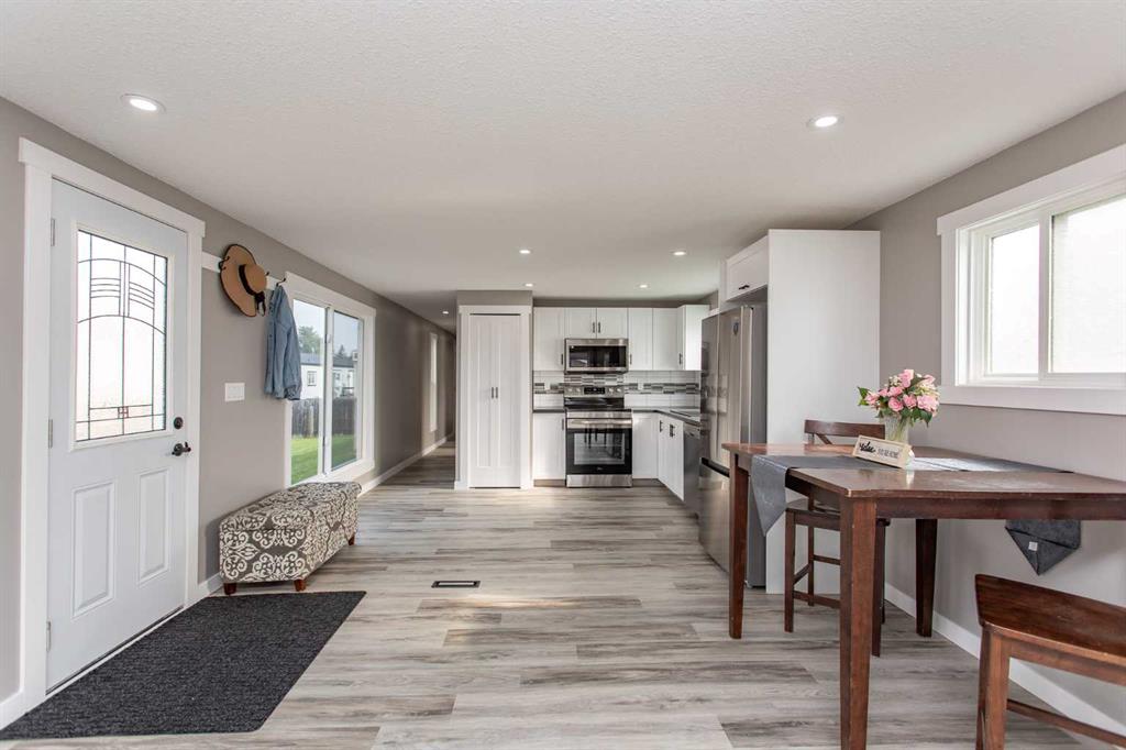 Picture for 30, 5344 76 Street 