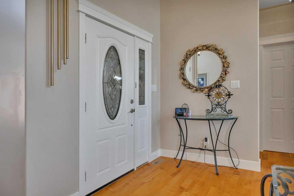 Picture for 10043 Township Rd 452  