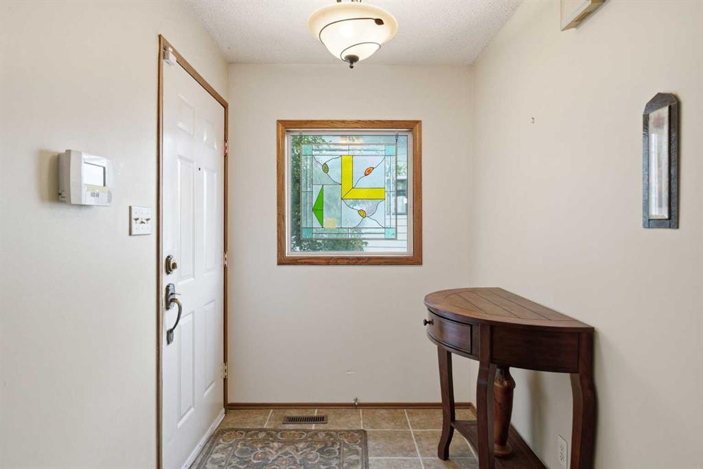 Picture for 7 Glenport Road E