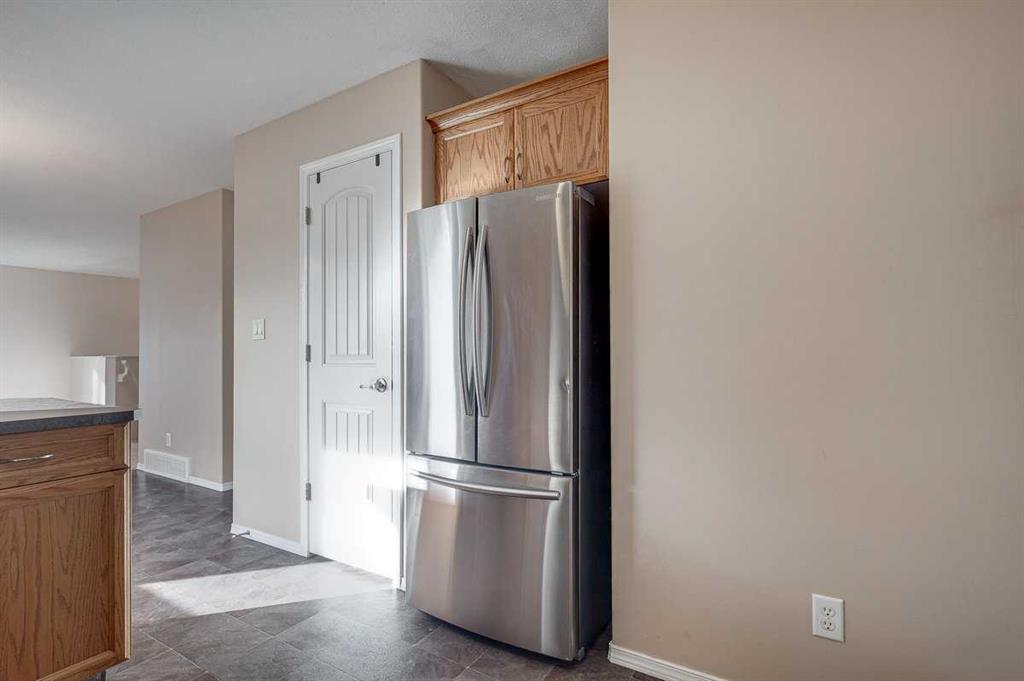 Picture for 48 Vanson Close 
