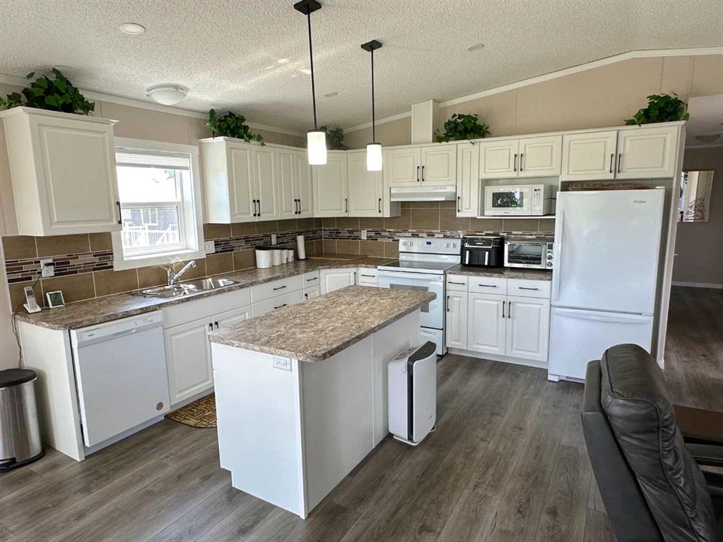 Picture for 66 Sunnyside Crescent 