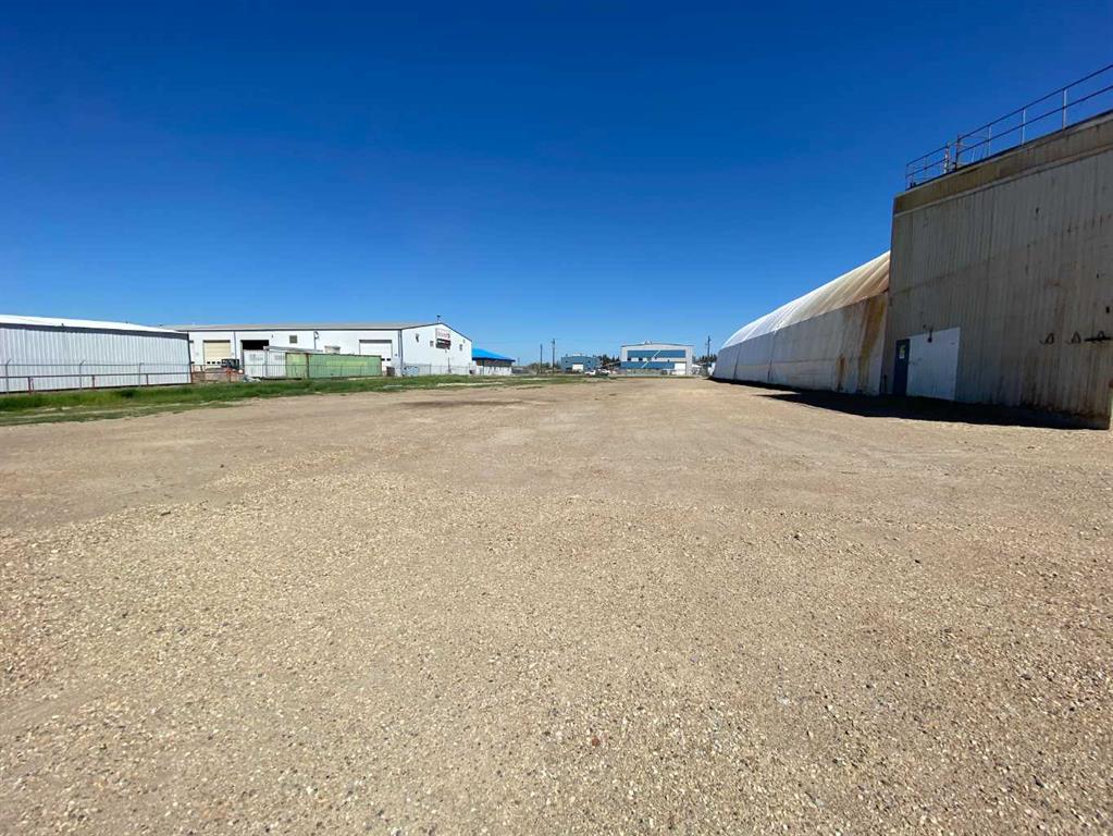 Picture for 6701 &amp; 6705 44 Avenue  