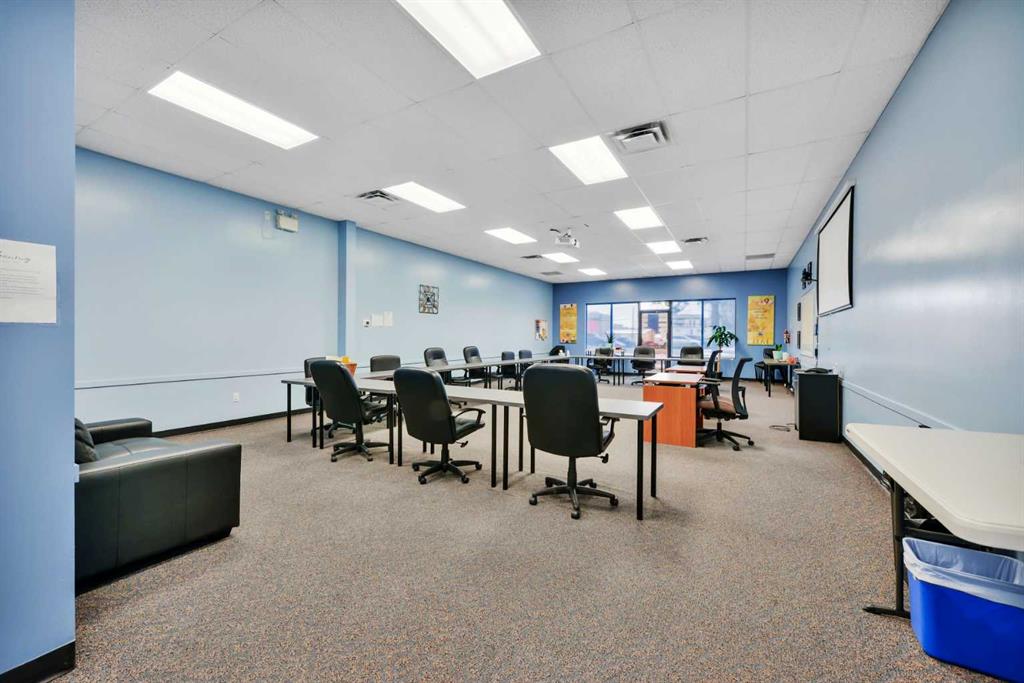 Picture for 110, 4828 53 Street 