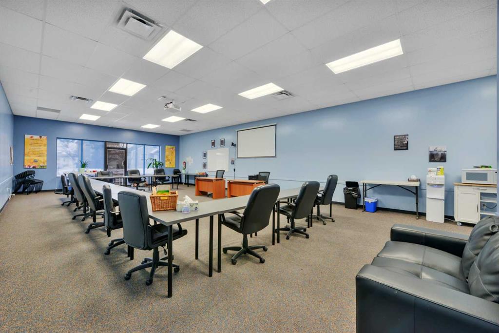 Picture for 110, 4828 53 Street 