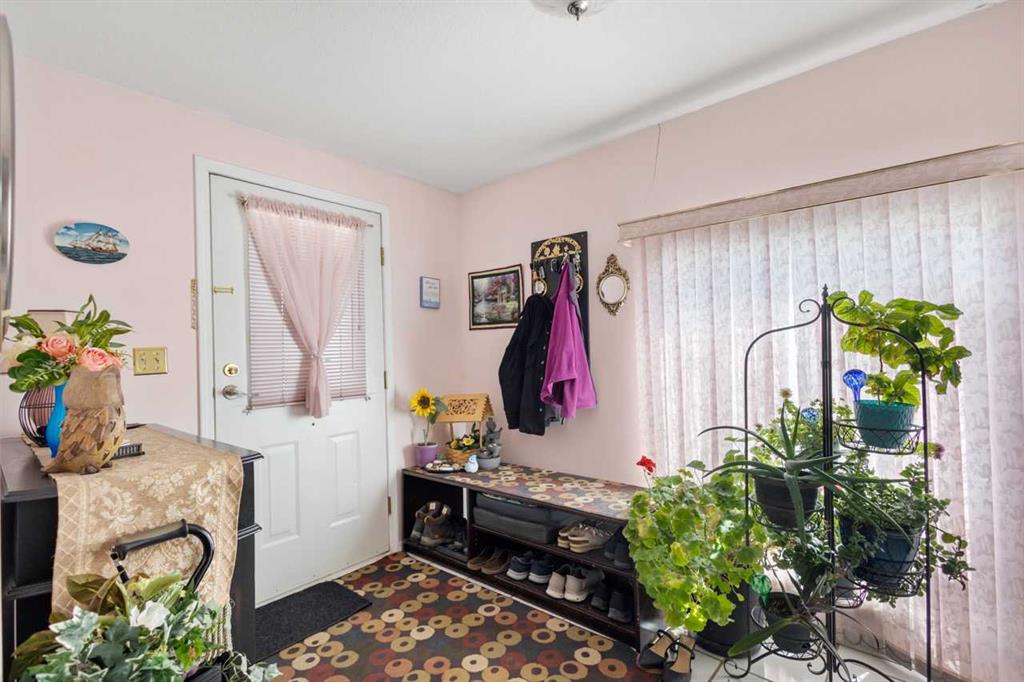 Picture for 4718 College Avenue 
