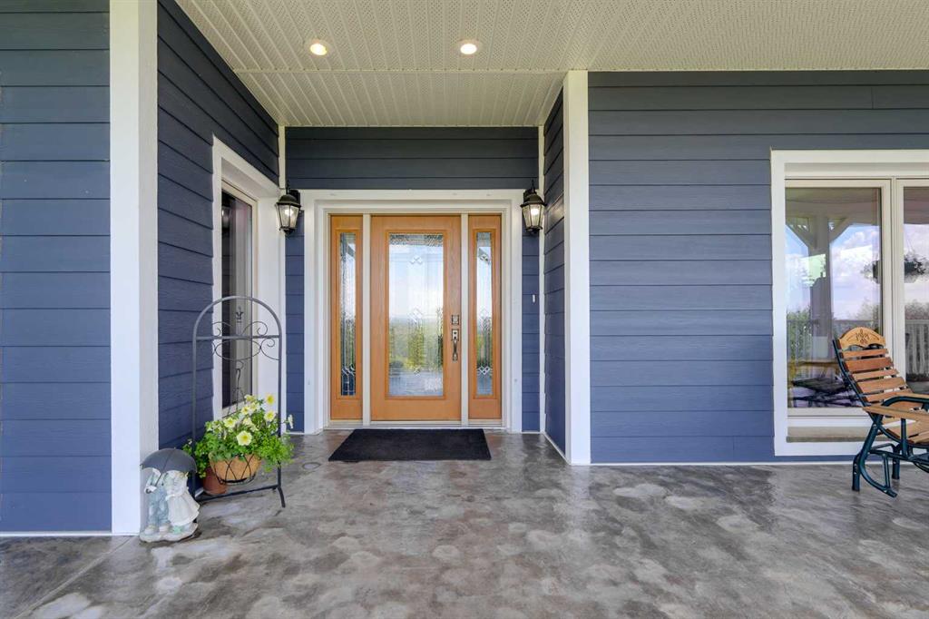 Picture for 38139 Range Road 265  