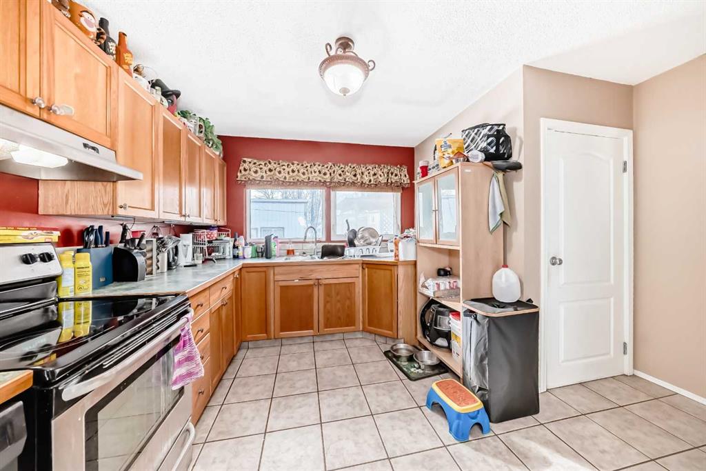 Picture for 4939 45 Street 