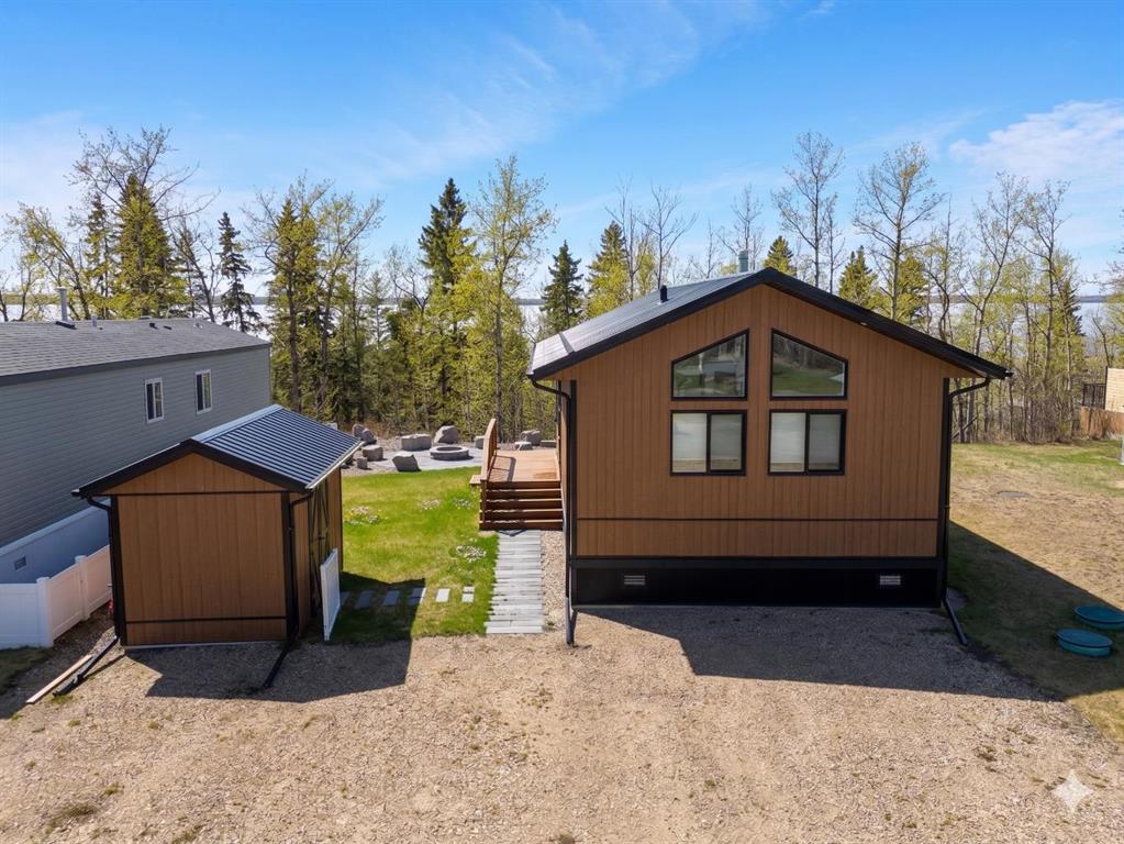 Picture for 111, 41310 Range Road 282  