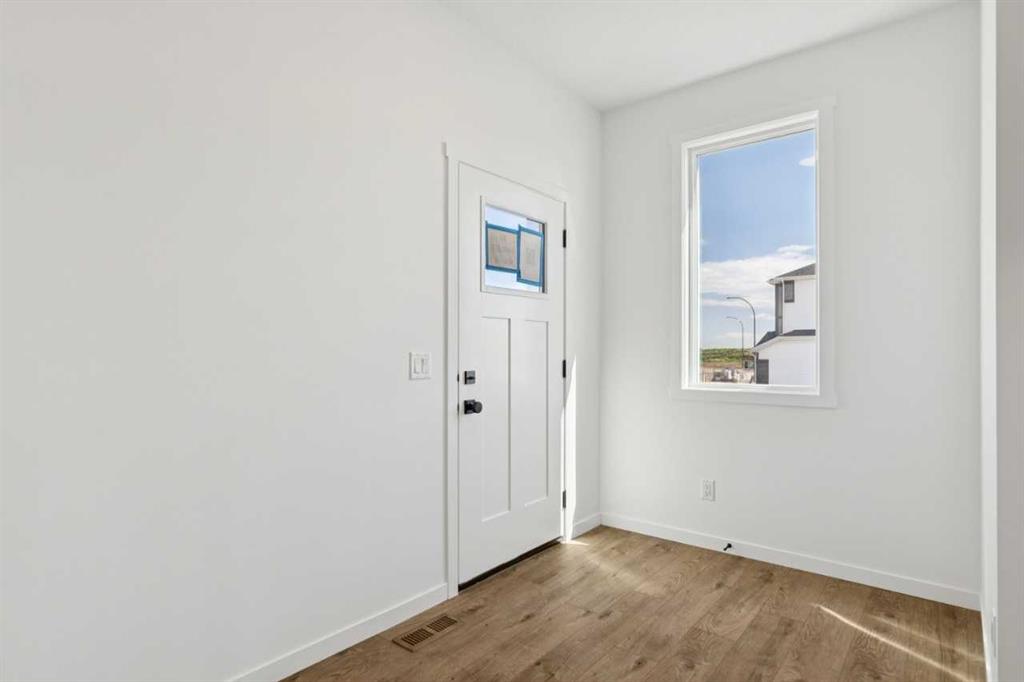 Picture for 93 Bartlett Way SE