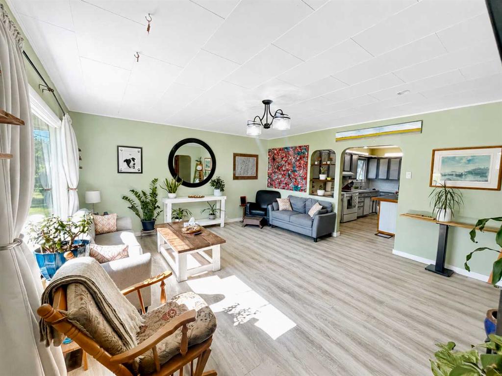 Picture for  39518 Range road 150  