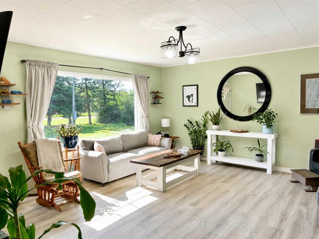 Picture for  39518 Range road 150  