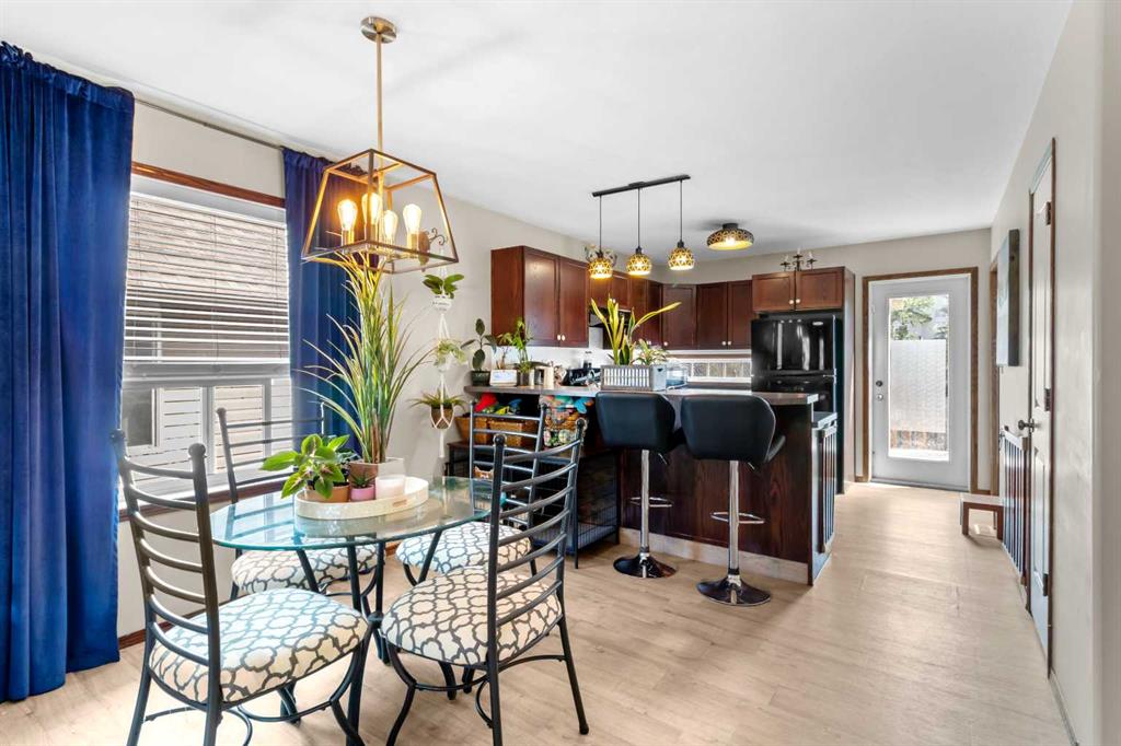 Picture for 49 Wildrose Drive 
