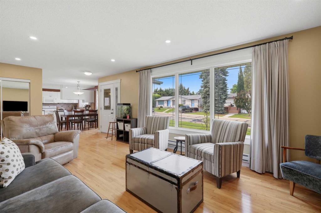 Picture for 5721 55 Avenue 