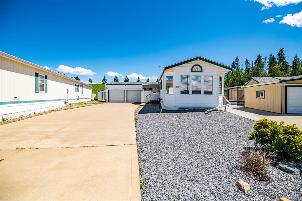 Picture for 327, 37534 England Way 