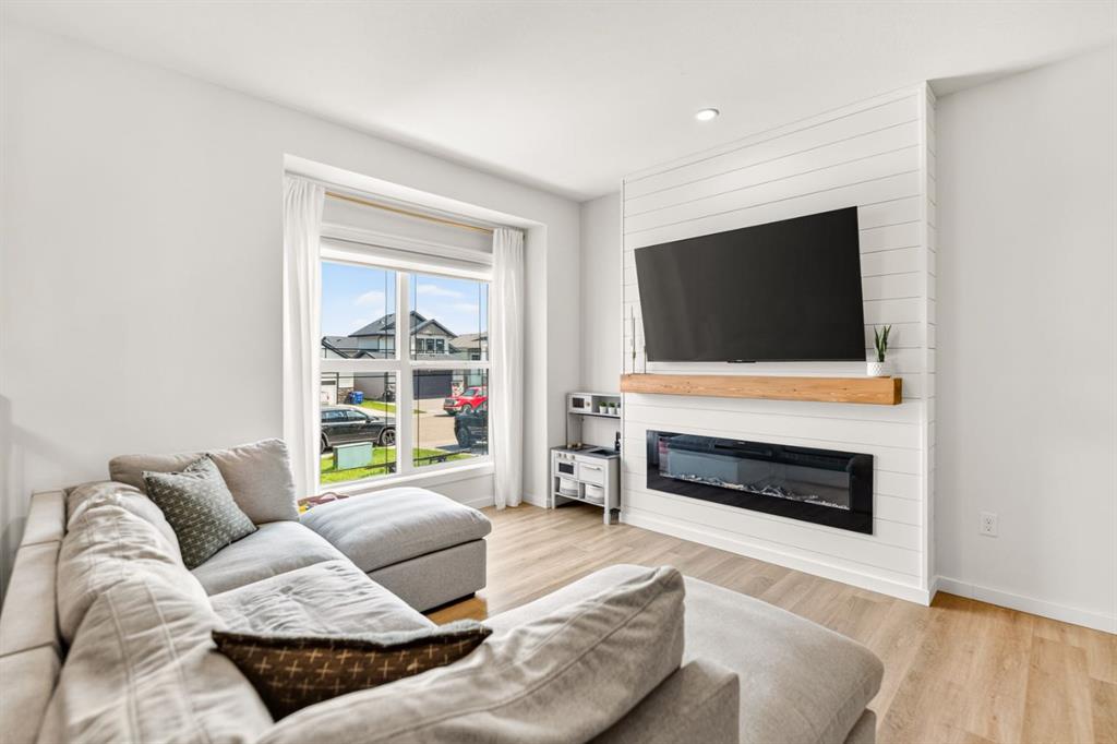 Picture for 17 Alderwood Close 