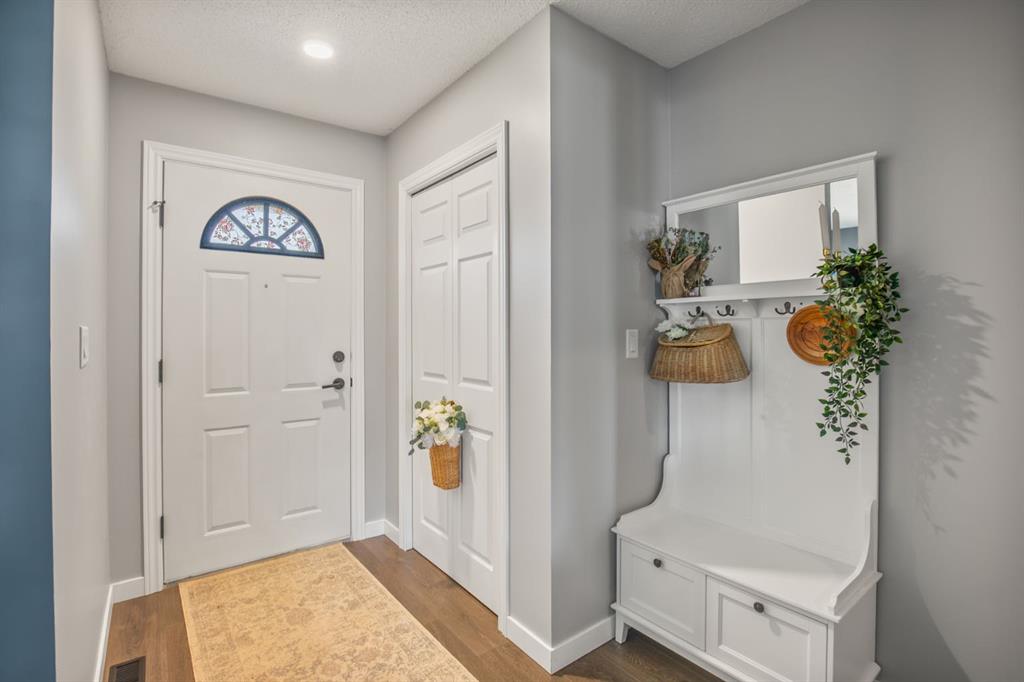 Picture for 47 Ellenwood Drive 