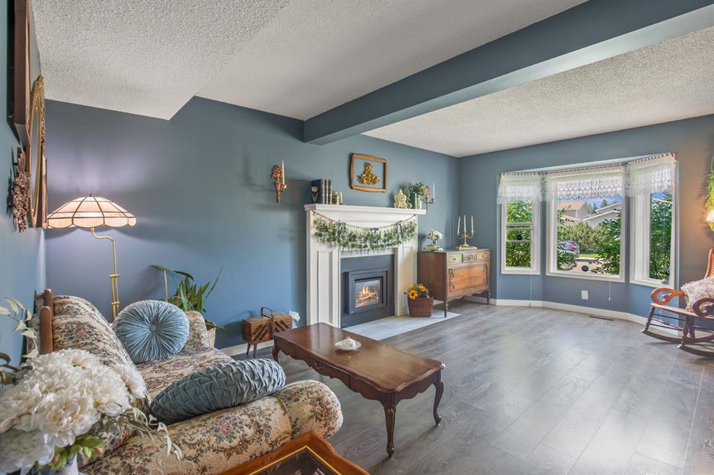 Picture for 47 Ellenwood Drive 