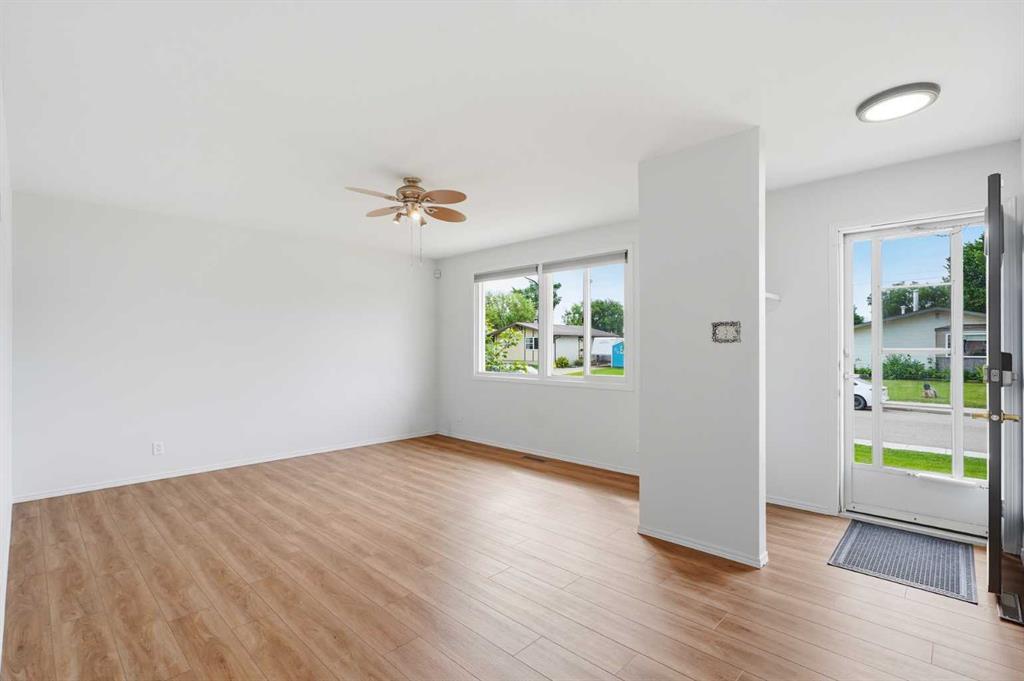 Picture for 23 Fairway Avenue 